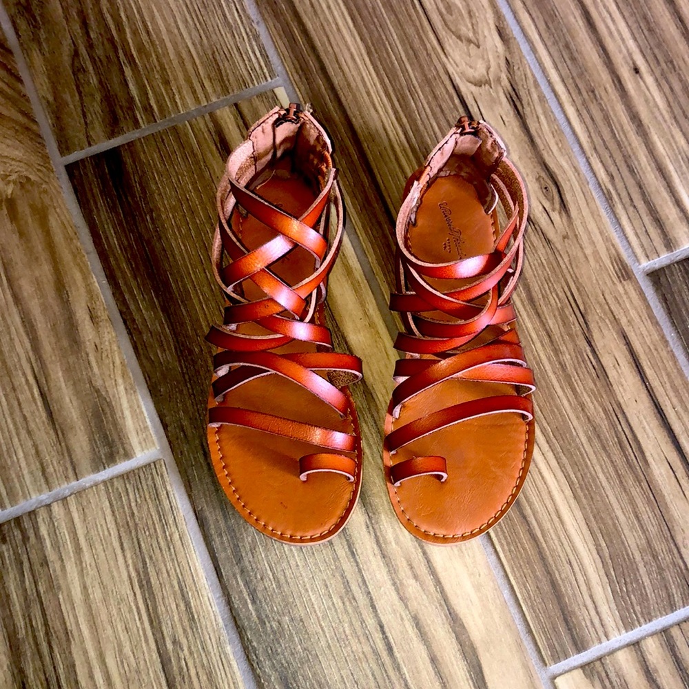 Leather strappy sandals